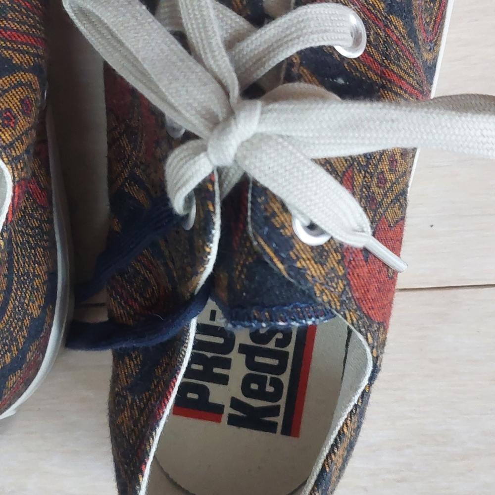 NwOB Men's paisley Pro-keds sneaker size 9M - Picture 4 of 4